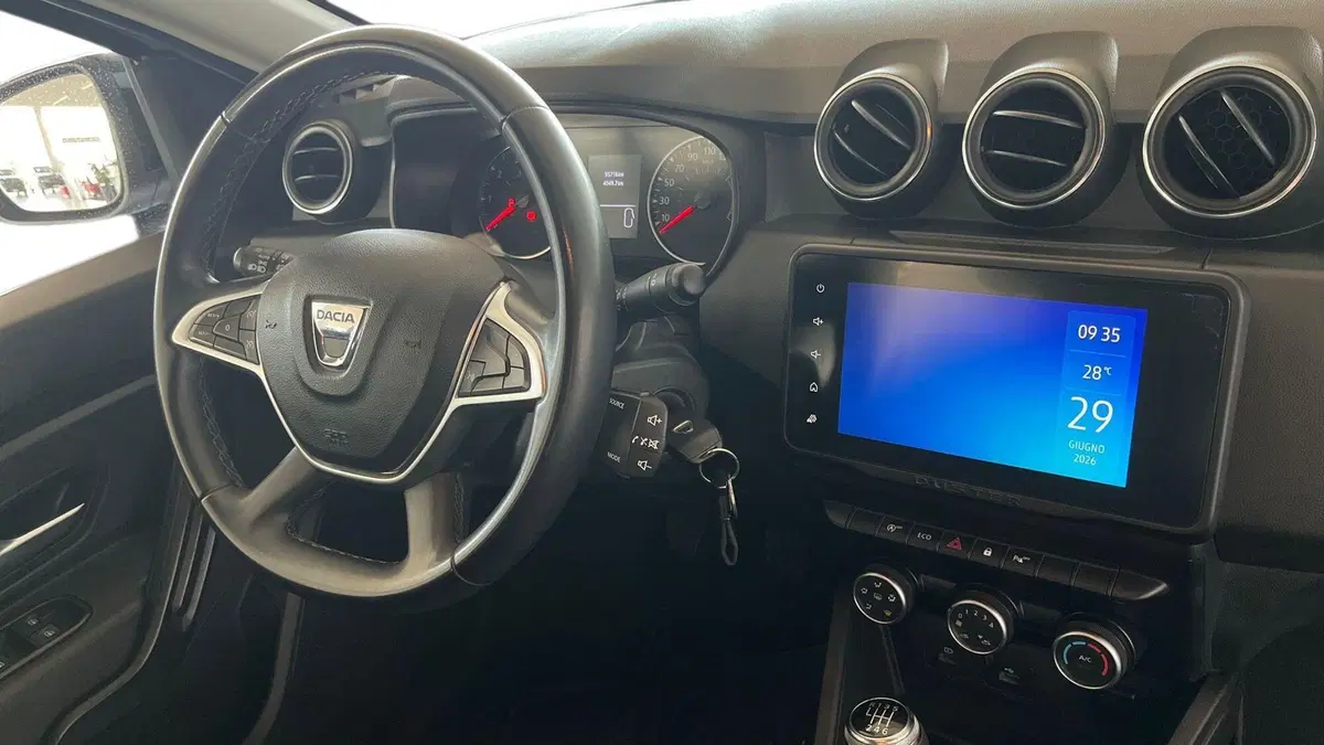 Dacia Duster usata a Catania (12)