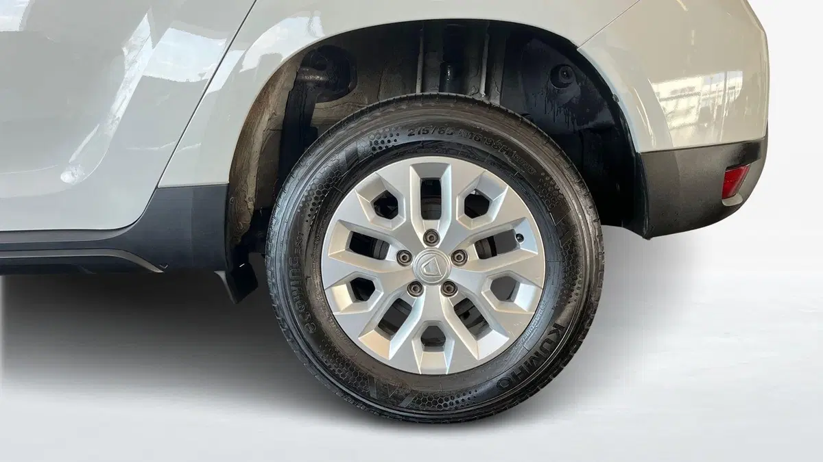 Dacia Duster usata a Catania (16)