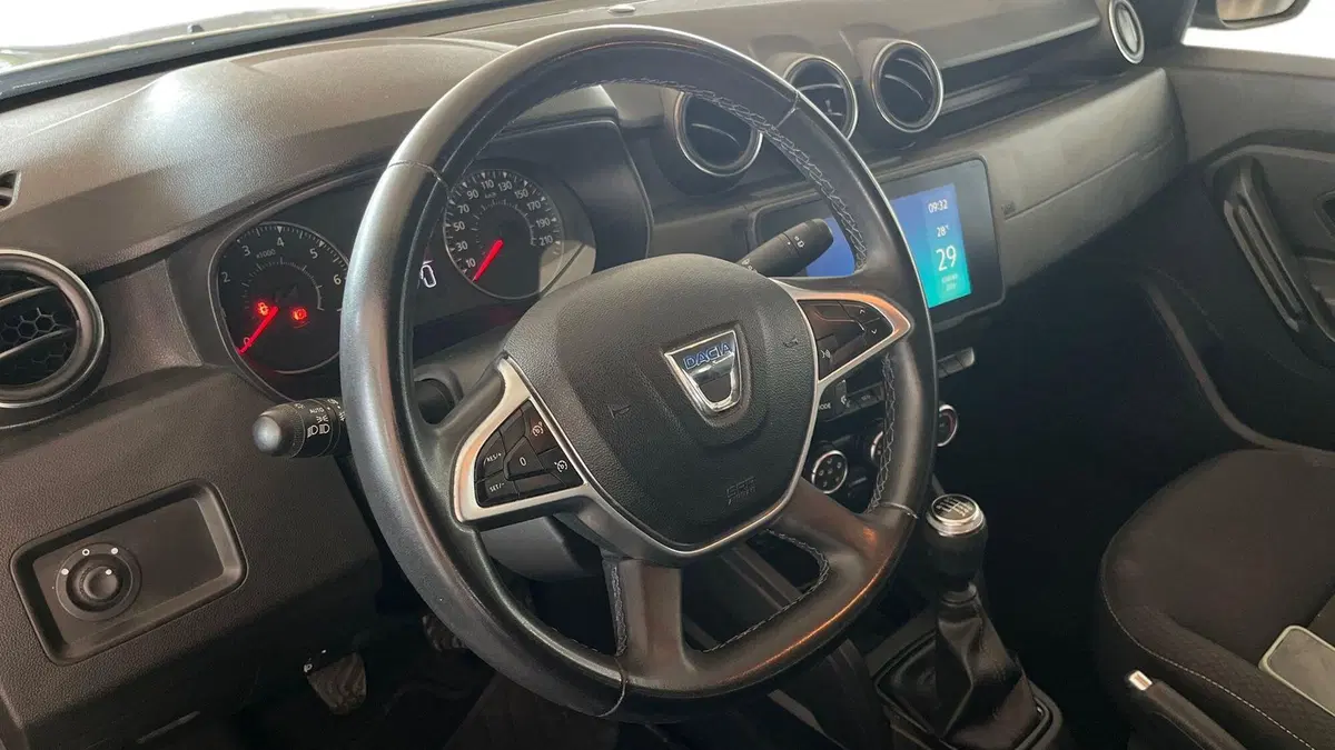 Dacia Duster usata a Catania (7)