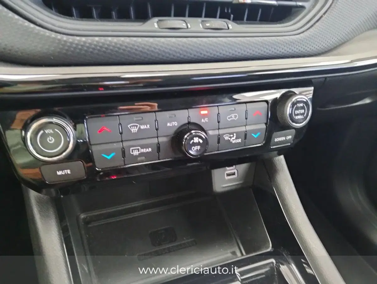 Jeep Compass usata a Como (19)