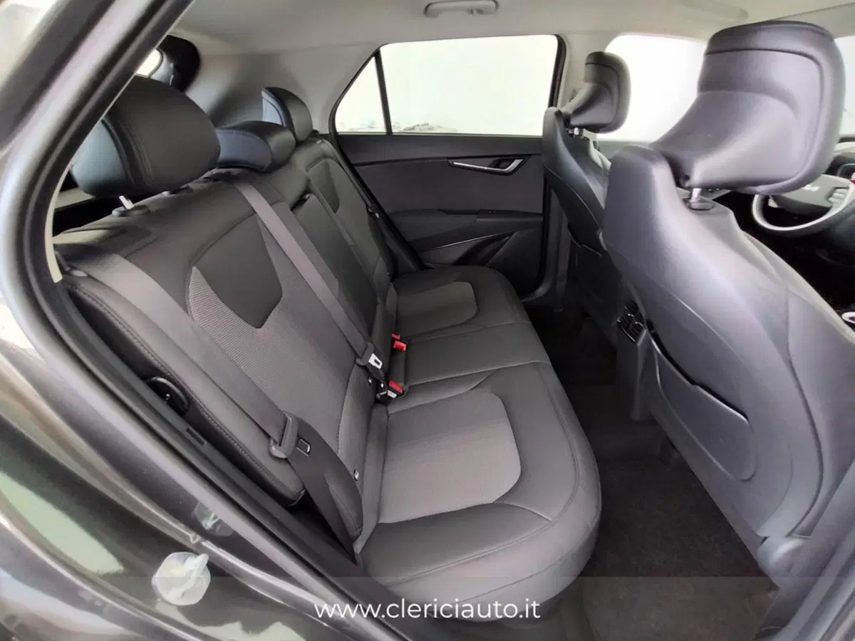 Kia Niro usata a Como (5)