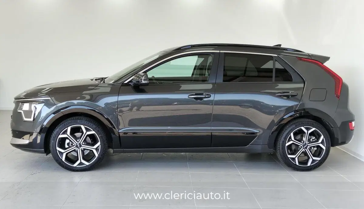 Kia Niro usata a Como (8)