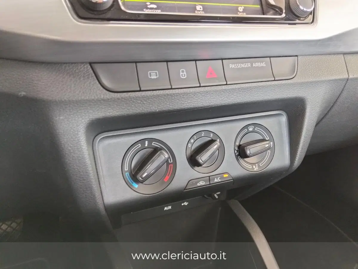 Skoda Fabia usata a Como (17)