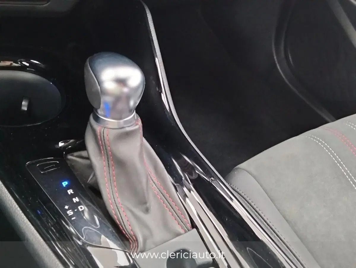 Toyota Toyota C-HR usata a Como (19)