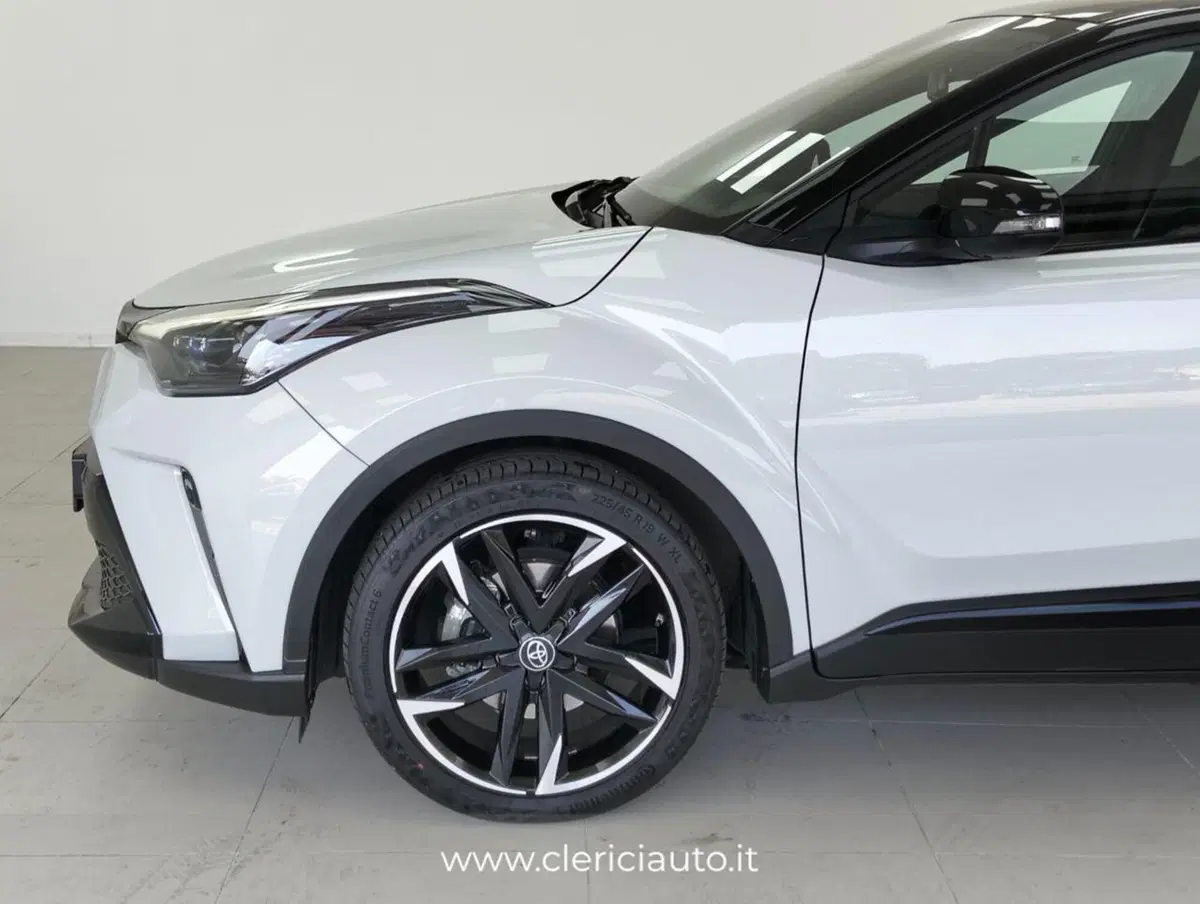 Toyota Toyota C-HR usata a Como (9)