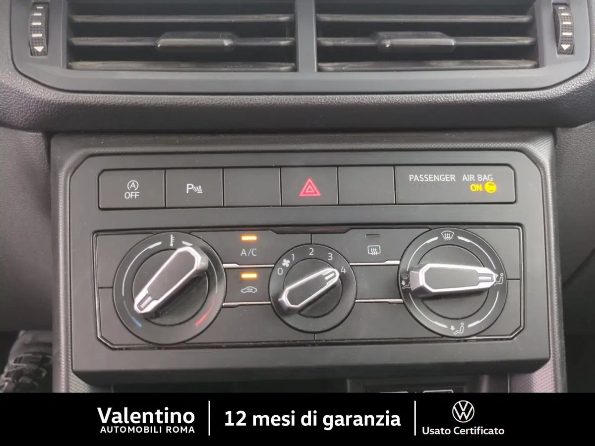 Volkswagen T-Cross usata a Roma (17)