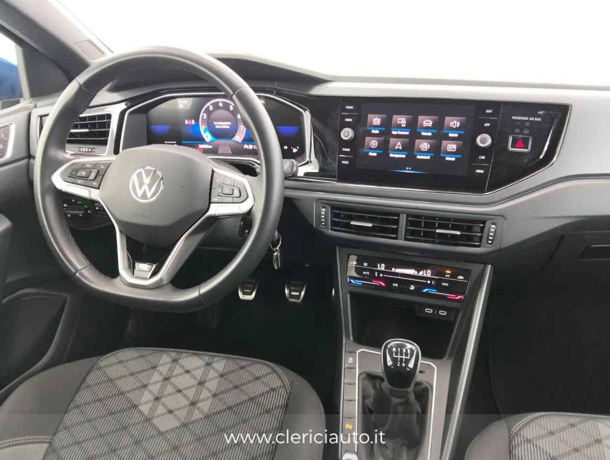 Volkswagen Polo usata a Como (10)