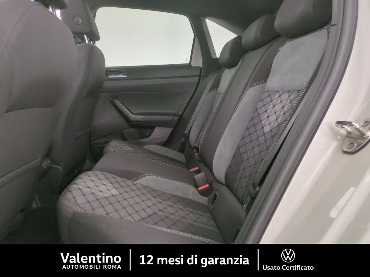 Volkswagen Taigo usata a Roma (9)