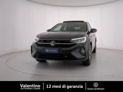Volkswagen Taigo 1.0 TSI 110 CV DSG R-Line del 2023 usata a Roma