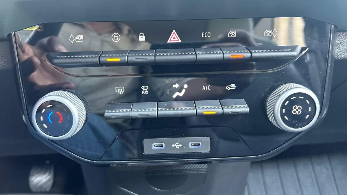 Dacia Spring usata a Parma (11)