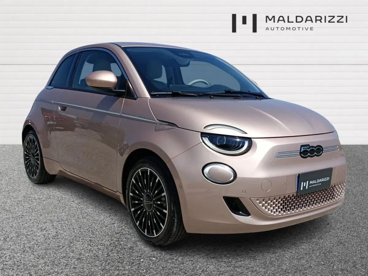Fiat 500 Cabrio usata a Bari
