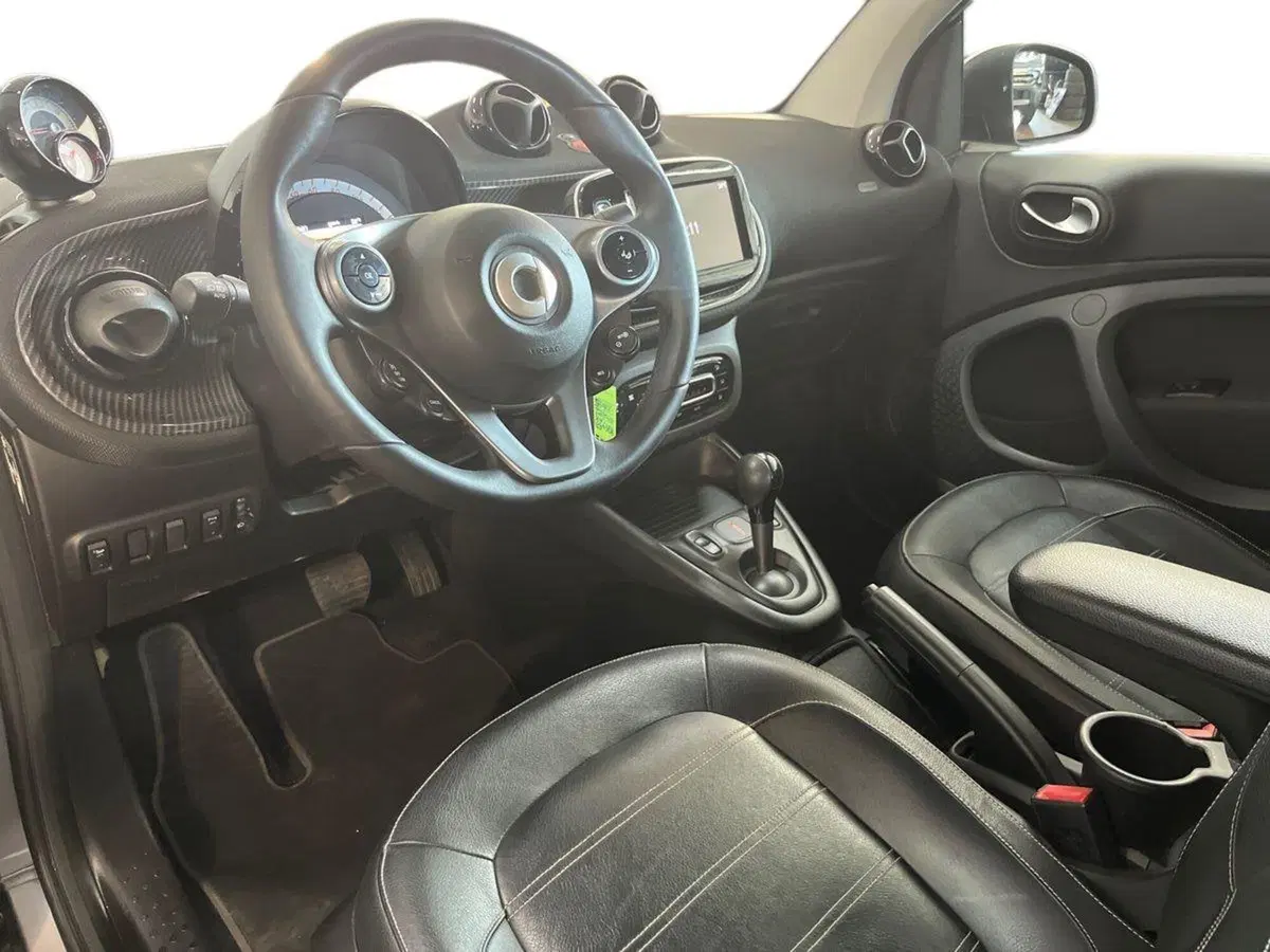 smart Fortwo Cabrio usata a Bari (10)