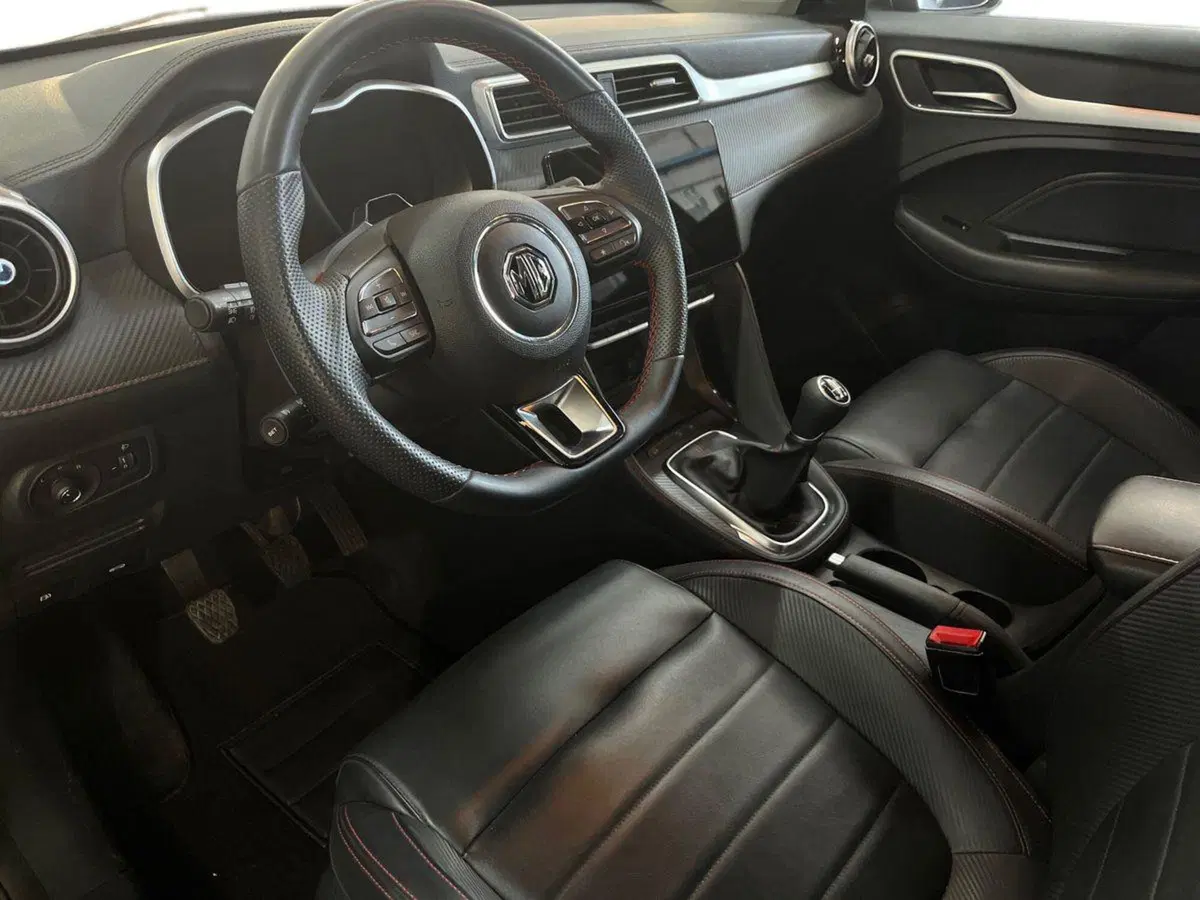 Mg ZS usata a Bari (10)