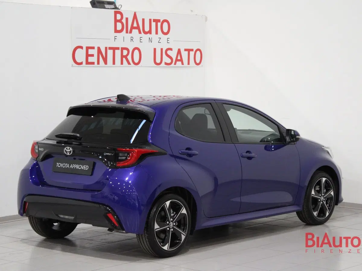 Toyota Yaris nuova a Firenze (2)