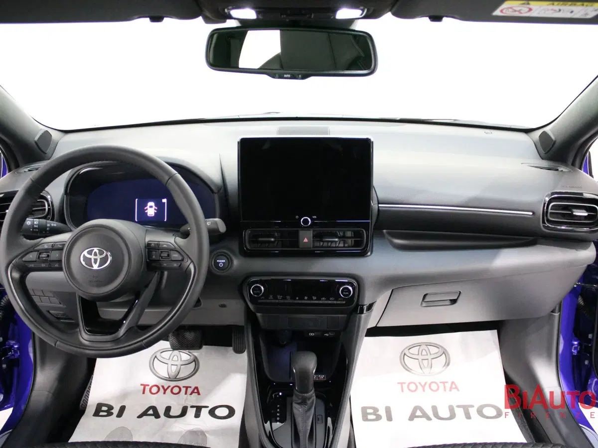 Toyota Yaris nuova a Firenze (9)
