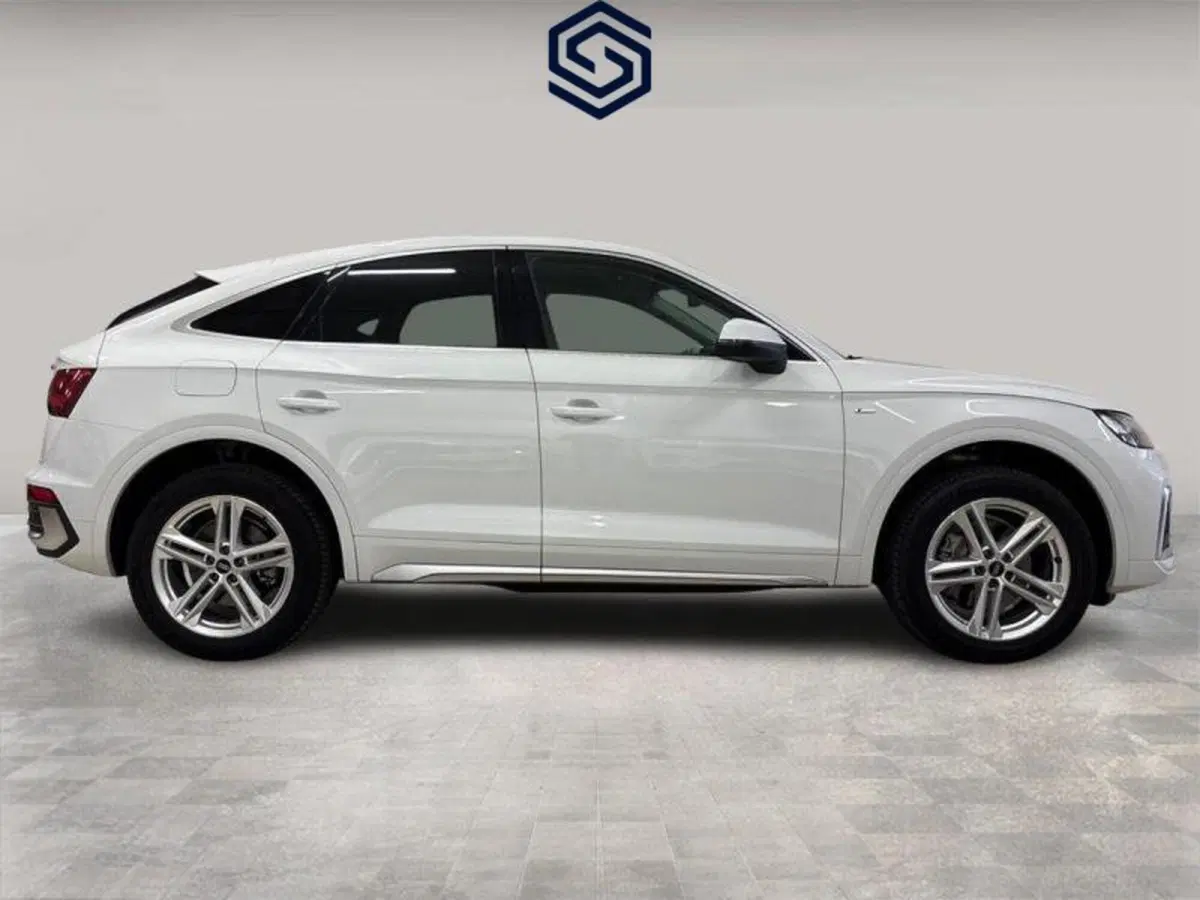 Audi Q5 Sportback usata a Cagliari (5)