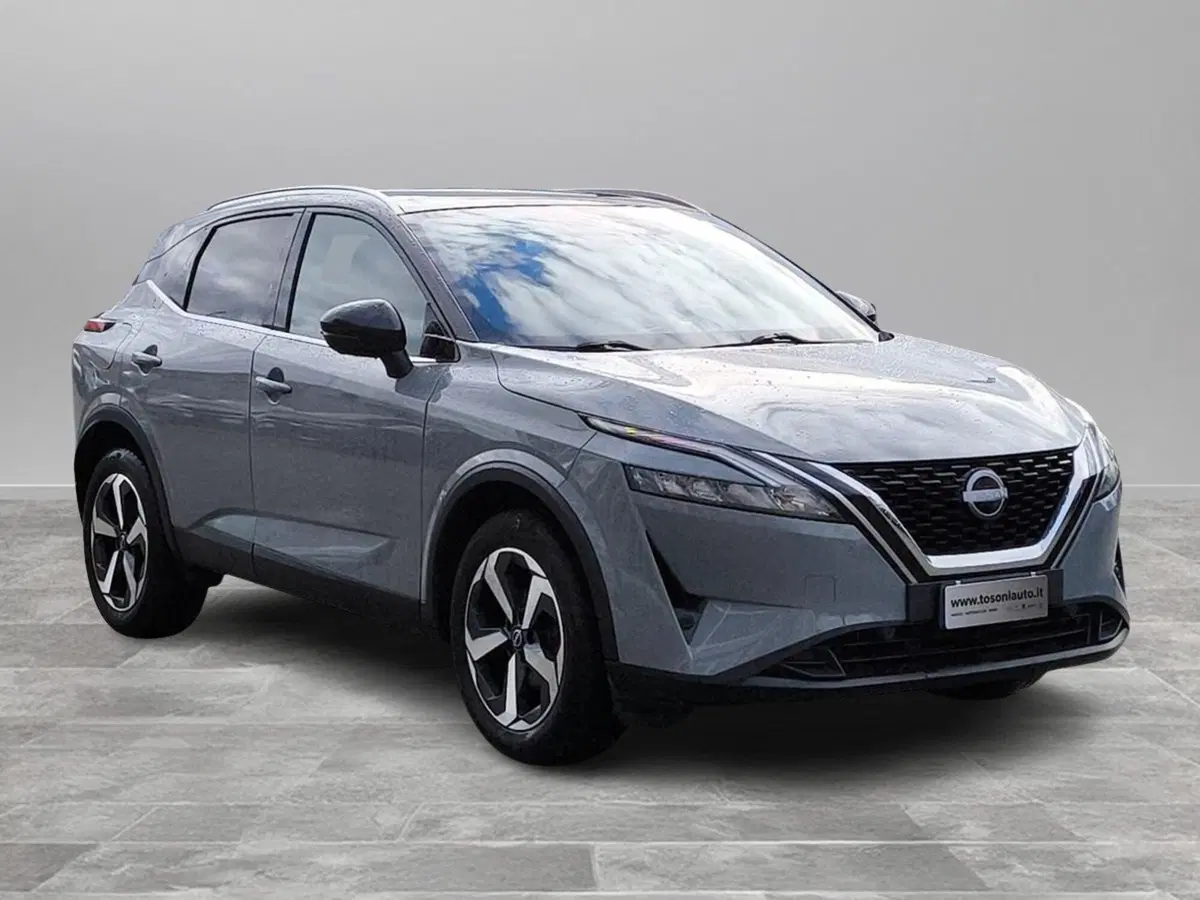 Nissan Qashqai usata a Siena (2)