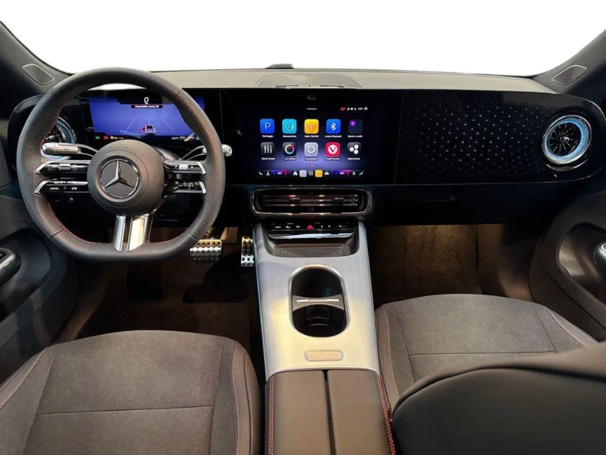 Mercedes-Benz CLA nuova a Macerata (10)