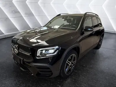 Mercedes-Benz GLB 200 d Automatic Premium del 2023 usata a Napoli