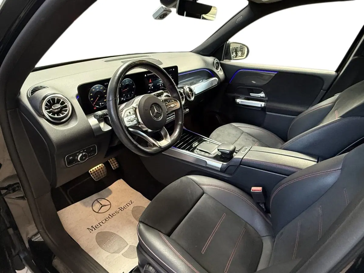 Mercedes-Benz GLB usata a Napoli (11)