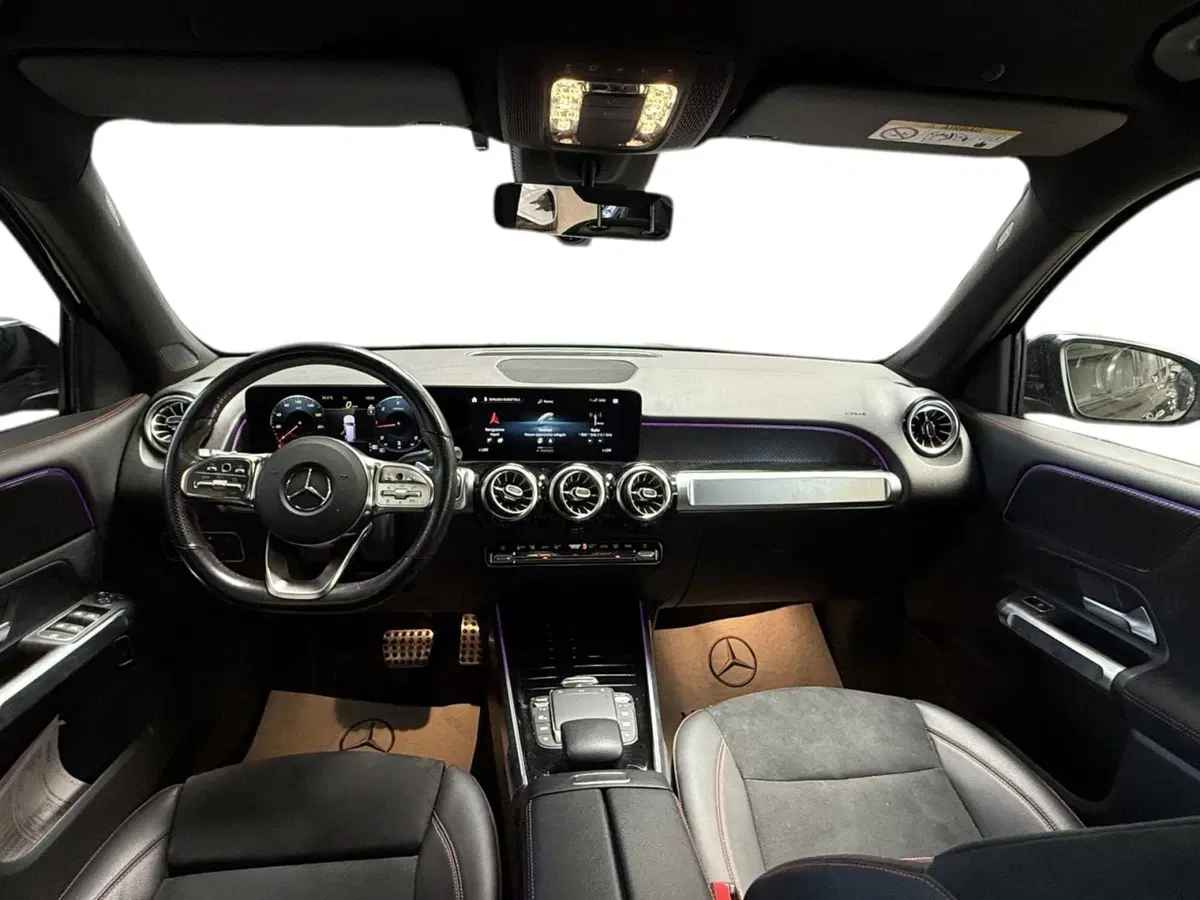 Mercedes-Benz GLB usata a Napoli (12)