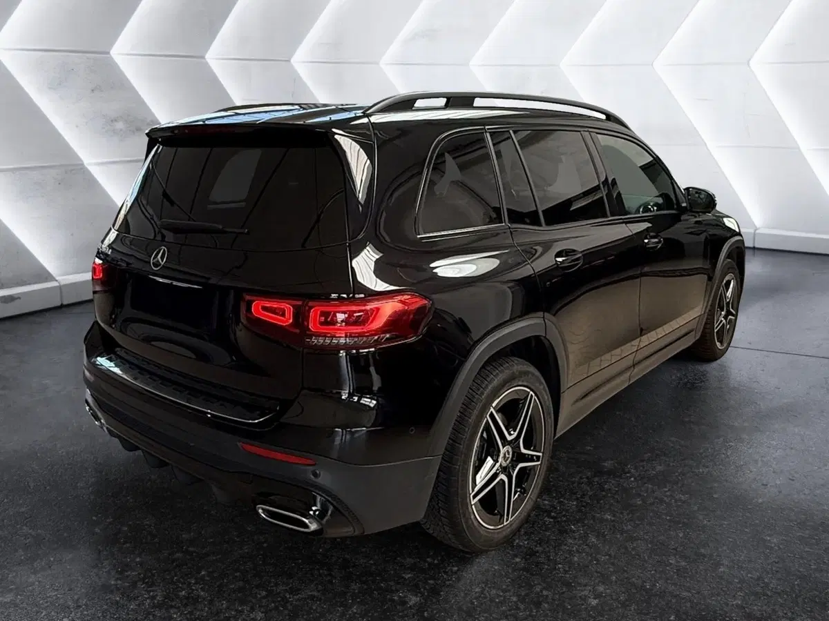 Mercedes-Benz GLB usata a Napoli (5)