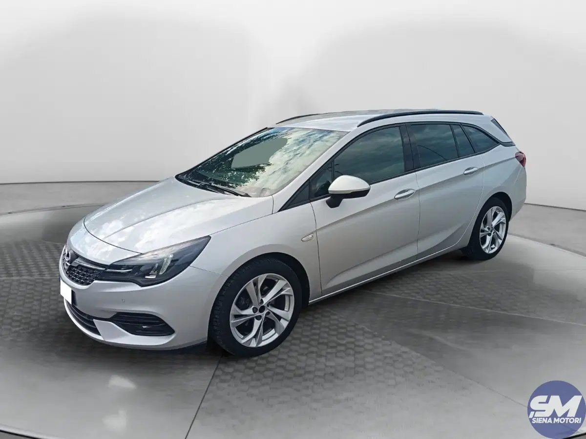 Opel Astra Station Wagon usata a Siena