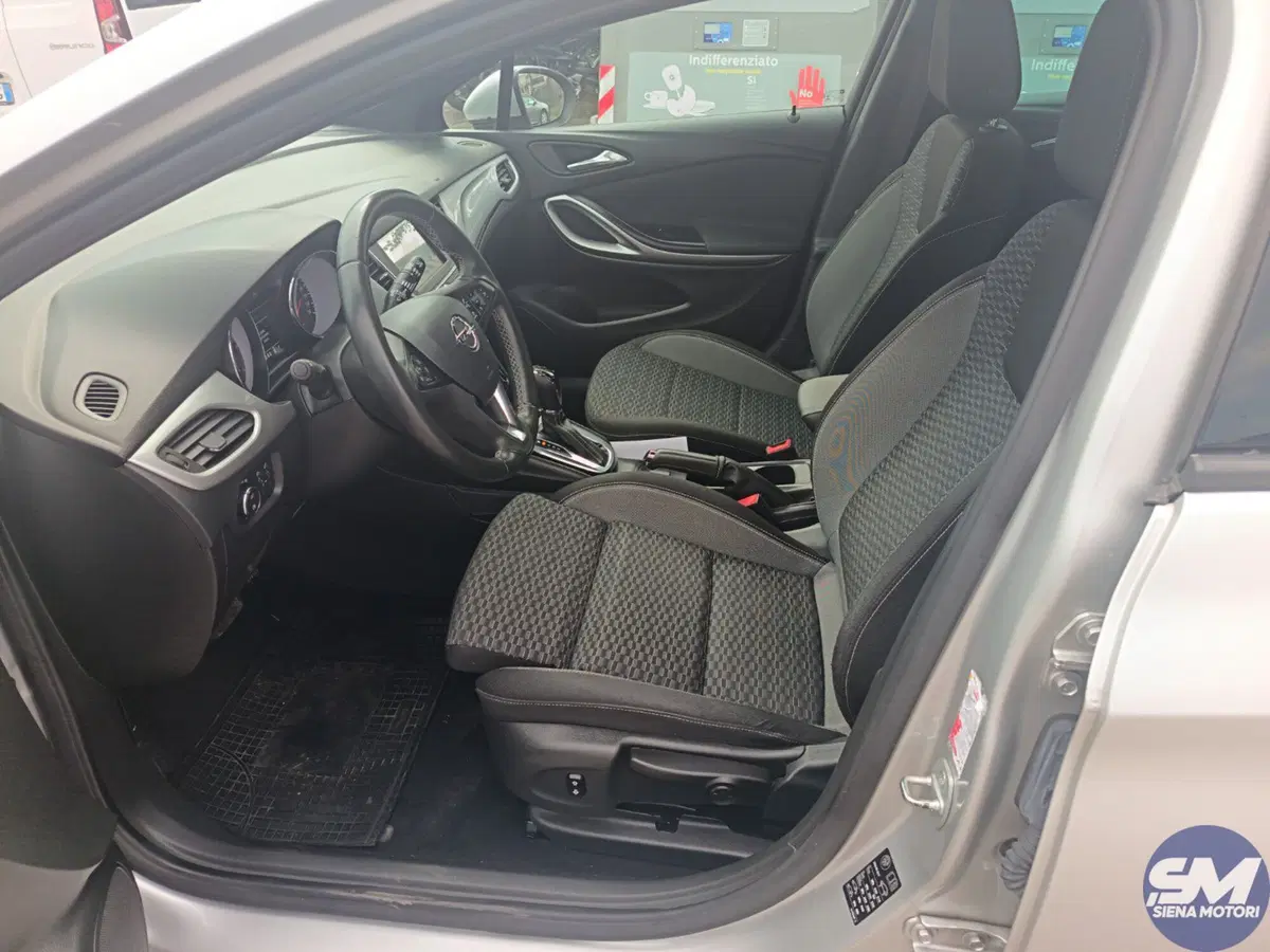 Opel Astra Station Wagon usata a Siena (17)