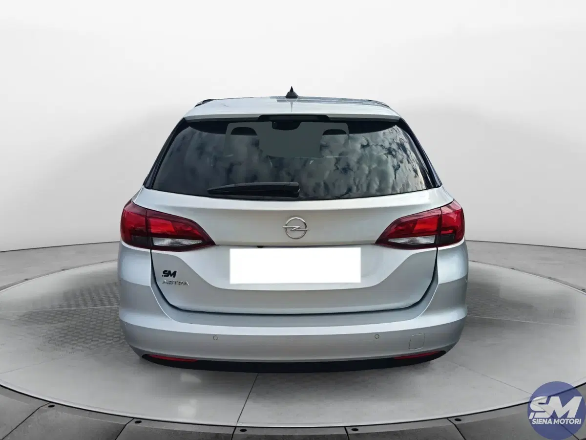 Opel Astra Station Wagon usata a Siena (4)