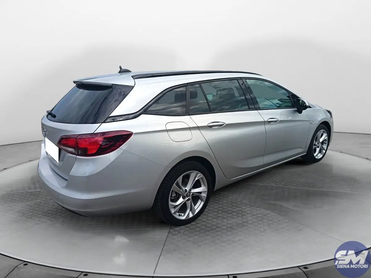Opel Astra Station Wagon usata a Siena (5)