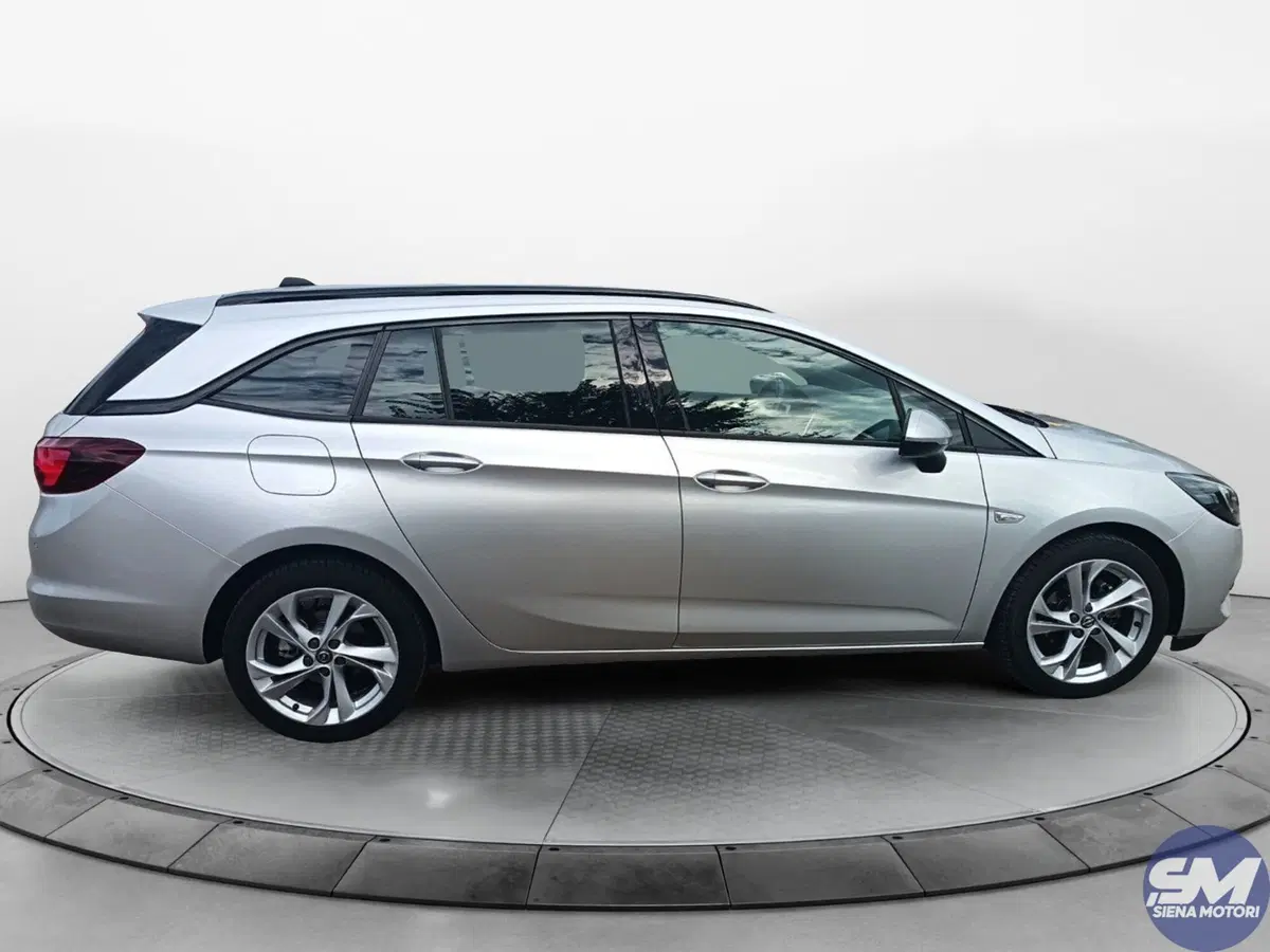 Opel Astra Station Wagon usata a Siena (6)