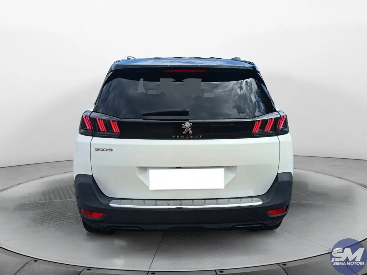 Peugeot 5008 usata a Siena (4)