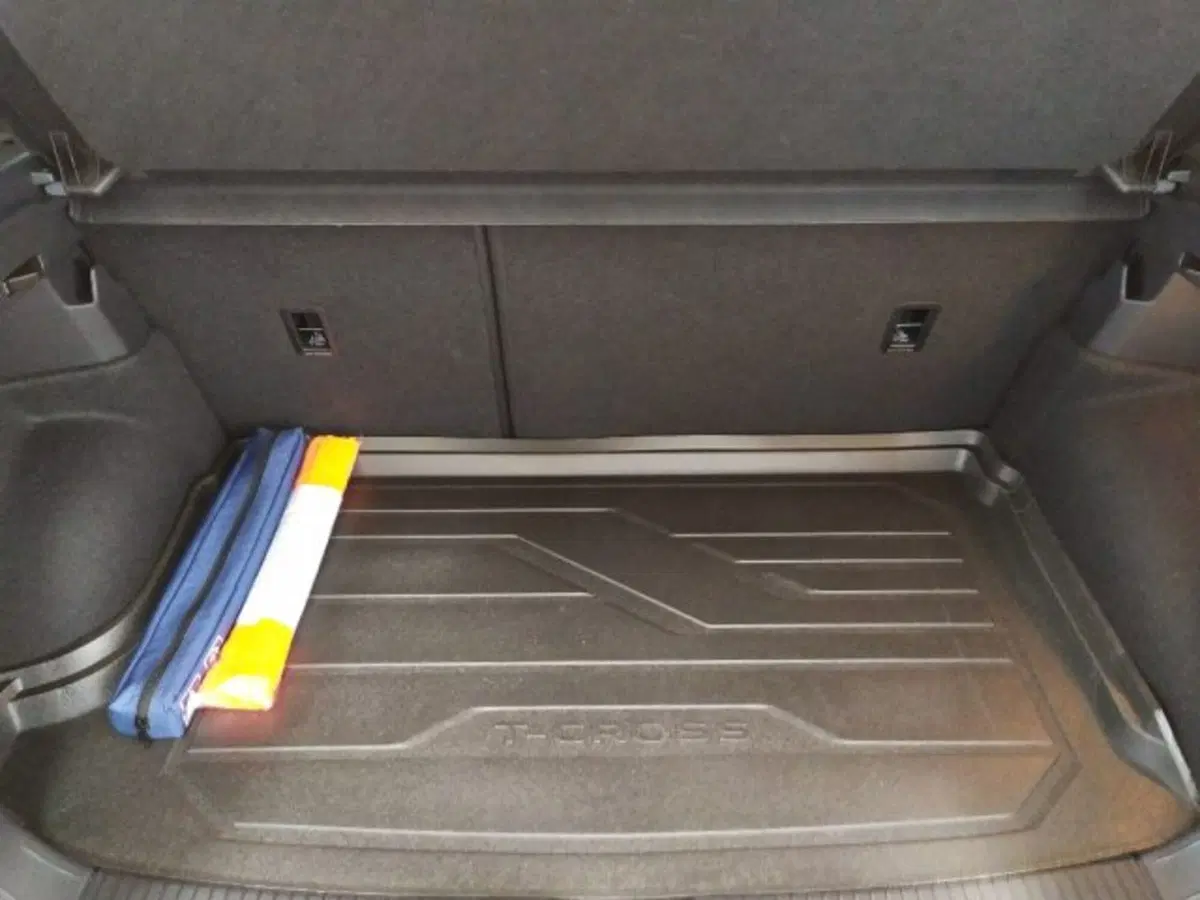 Volkswagen T-Cross usata a Trieste (8)