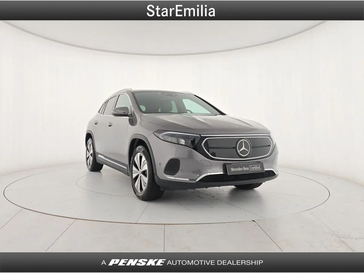 Mercedes-Benz EQA usata a Bologna (6)