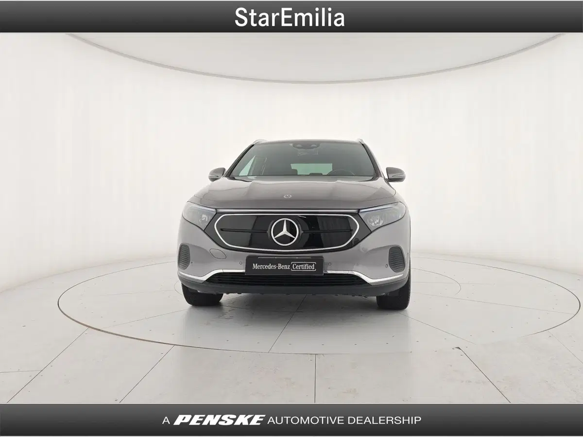 Mercedes-Benz EQA usata a Bologna (7)