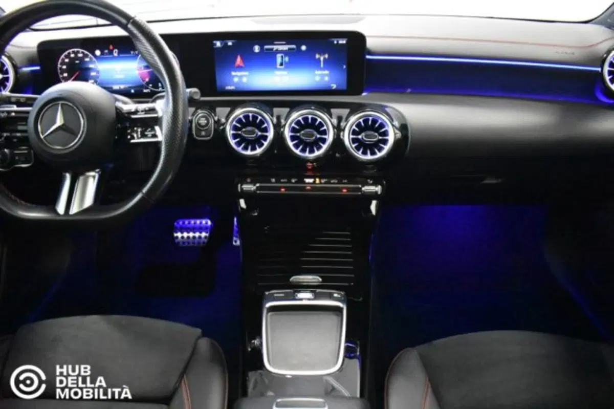 Mercedes-Benz CLA Shooting Brake usata a Perugia (10)