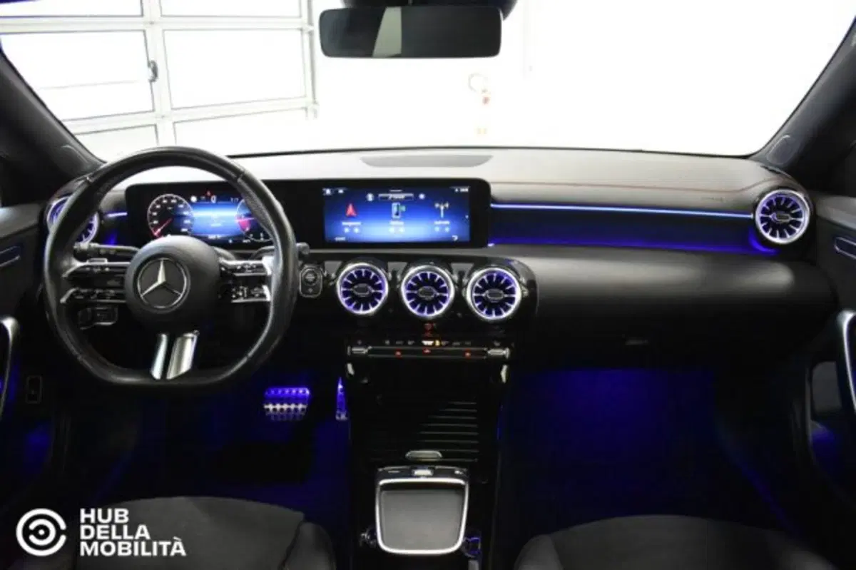 Mercedes-Benz CLA Shooting Brake usata a Perugia (9)