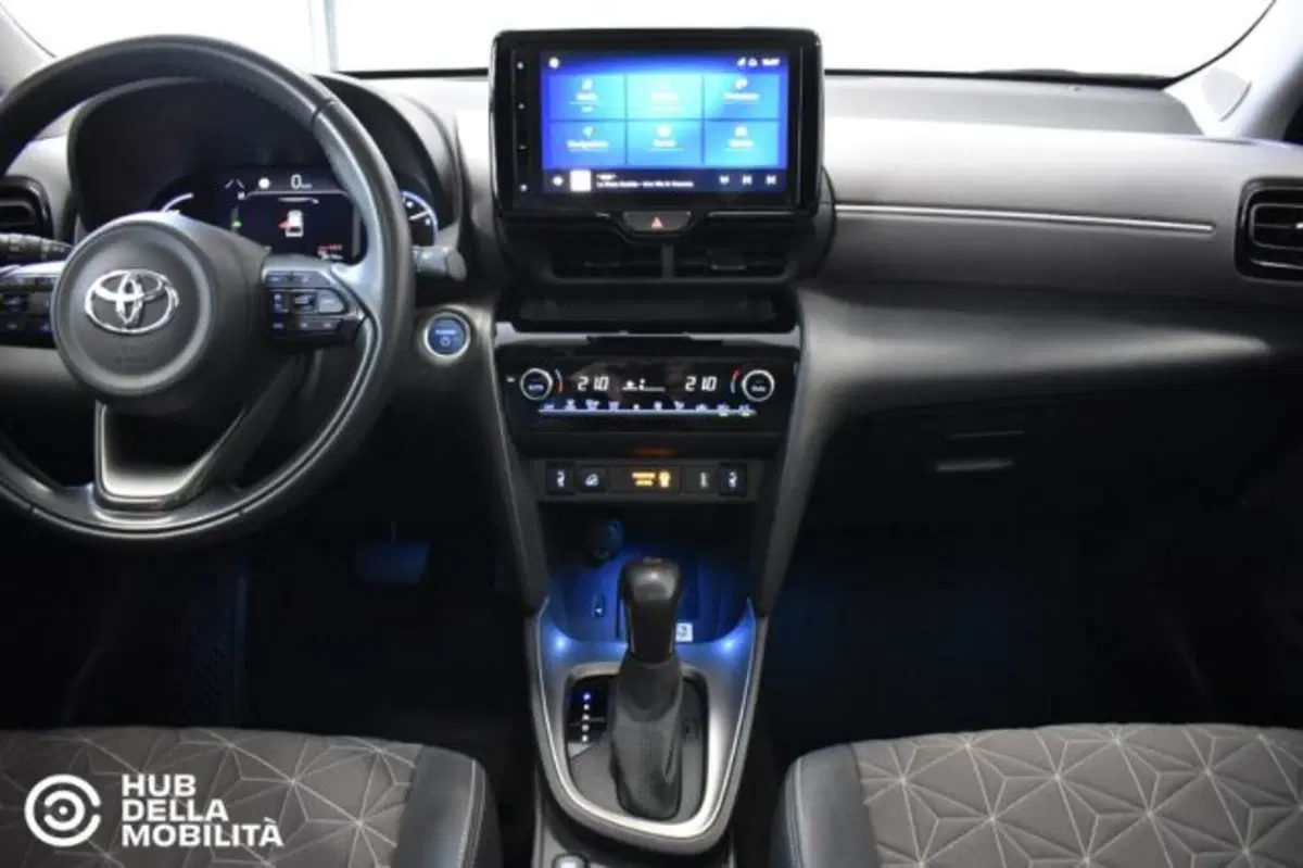 Toyota Yaris Cross usata a Perugia (11)