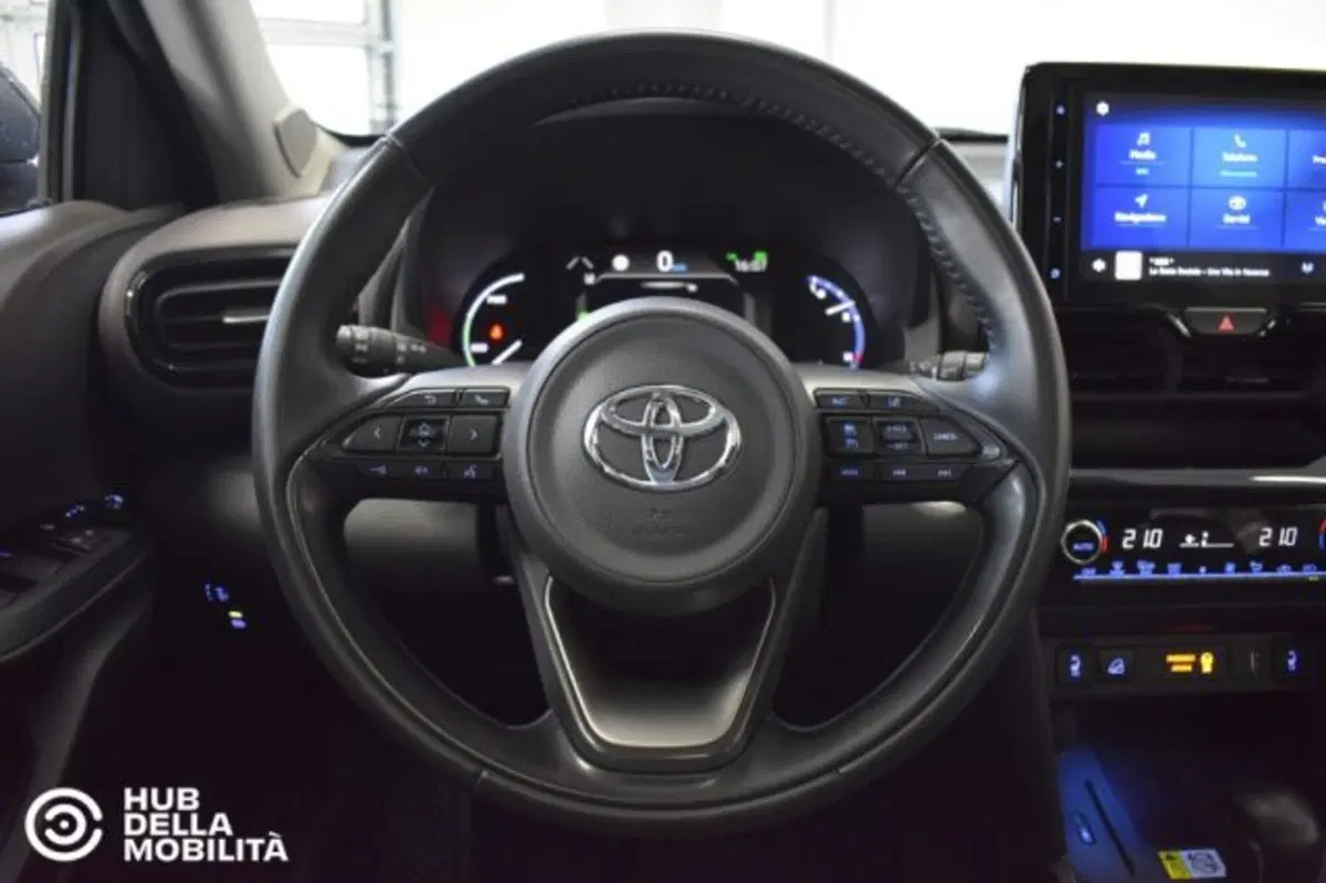 Toyota Yaris Cross usata a Perugia (9)