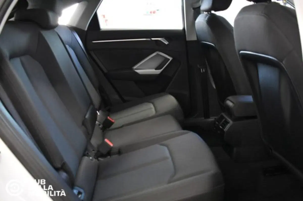 Audi Q3 Sportback usata a Perugia (18)