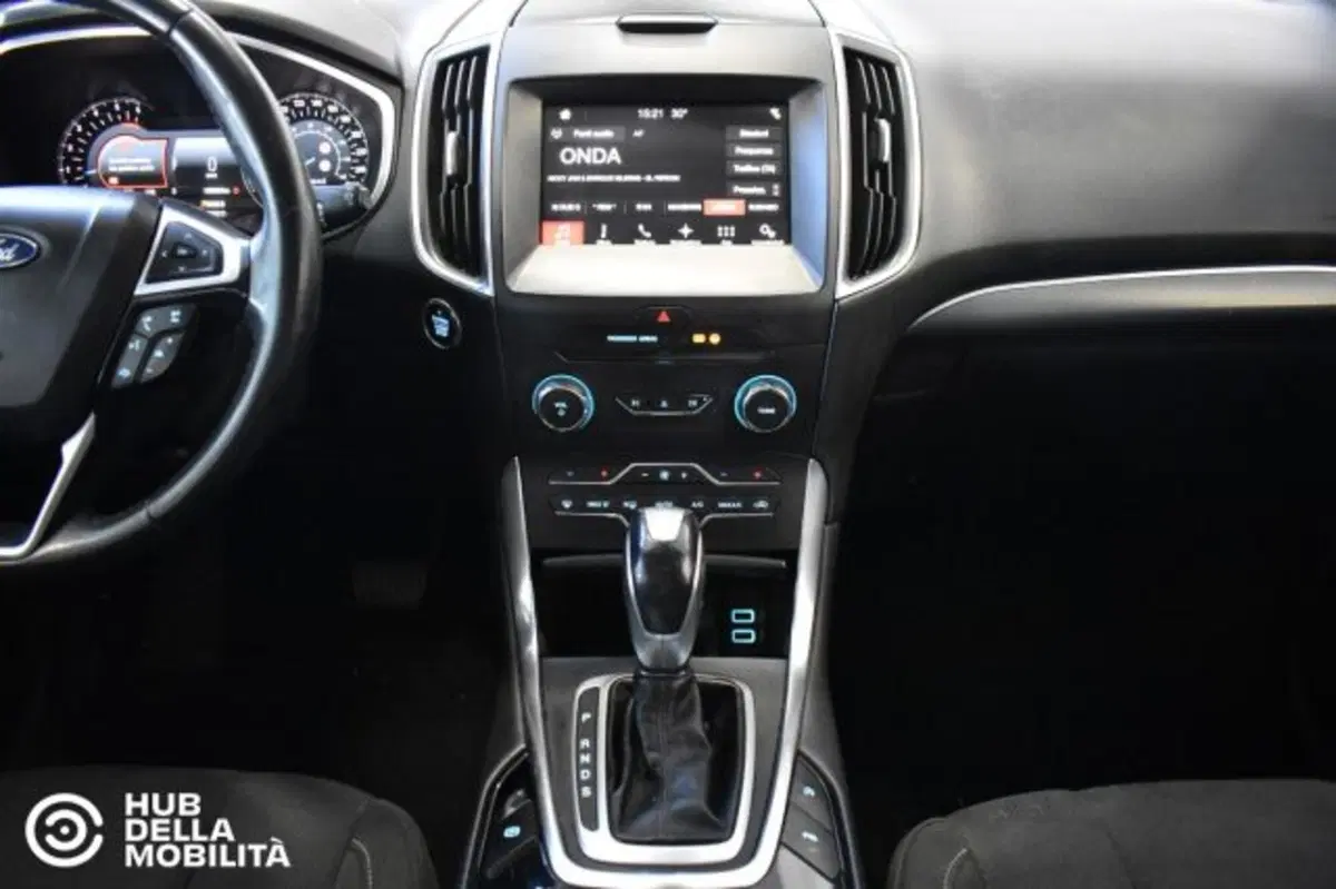 Ford S-Max usata a Perugia (11)