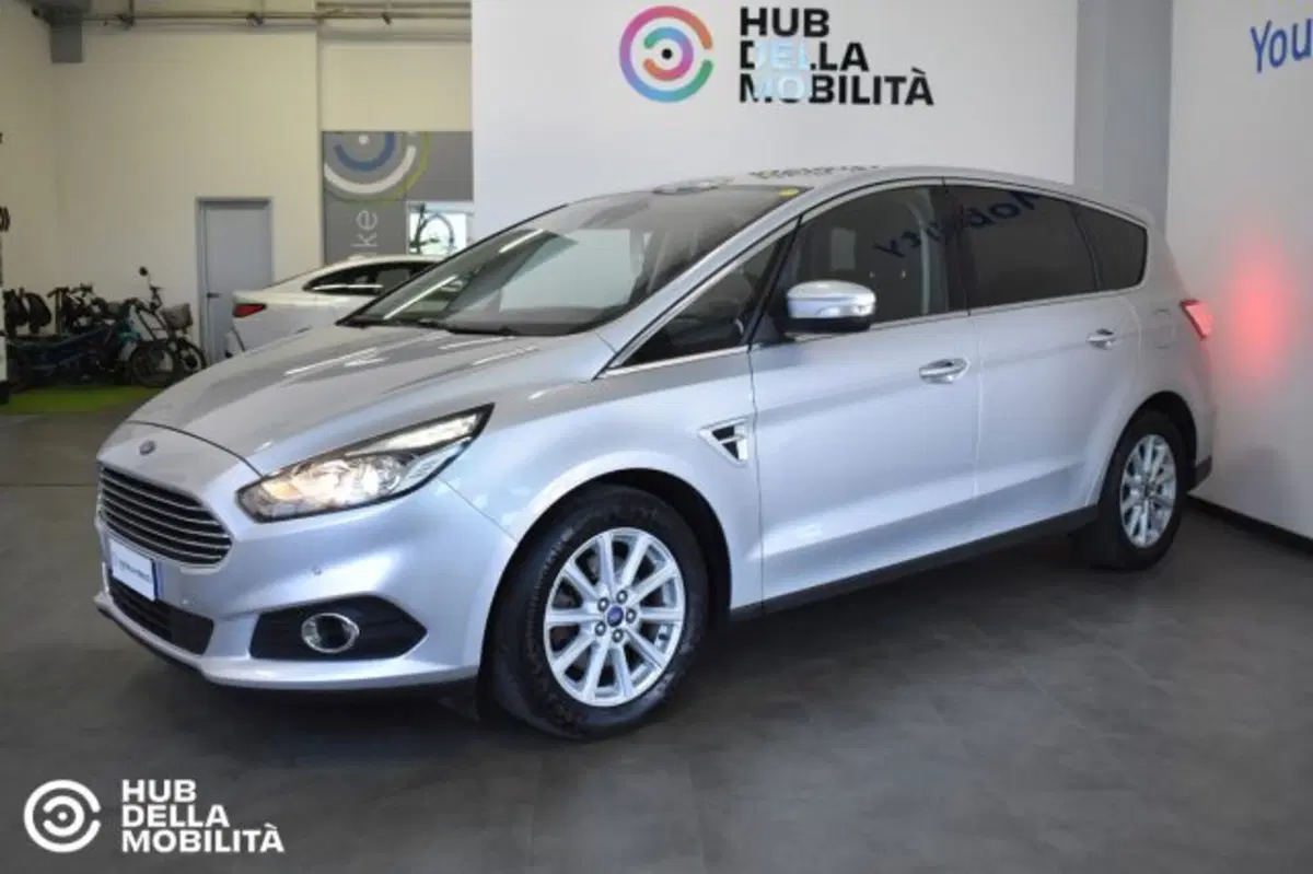 Ford S-Max usata a Perugia (3)