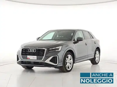 Audi Q2 35 1.5 tfsi S line edition s-tronic del 2025 usata a Alba