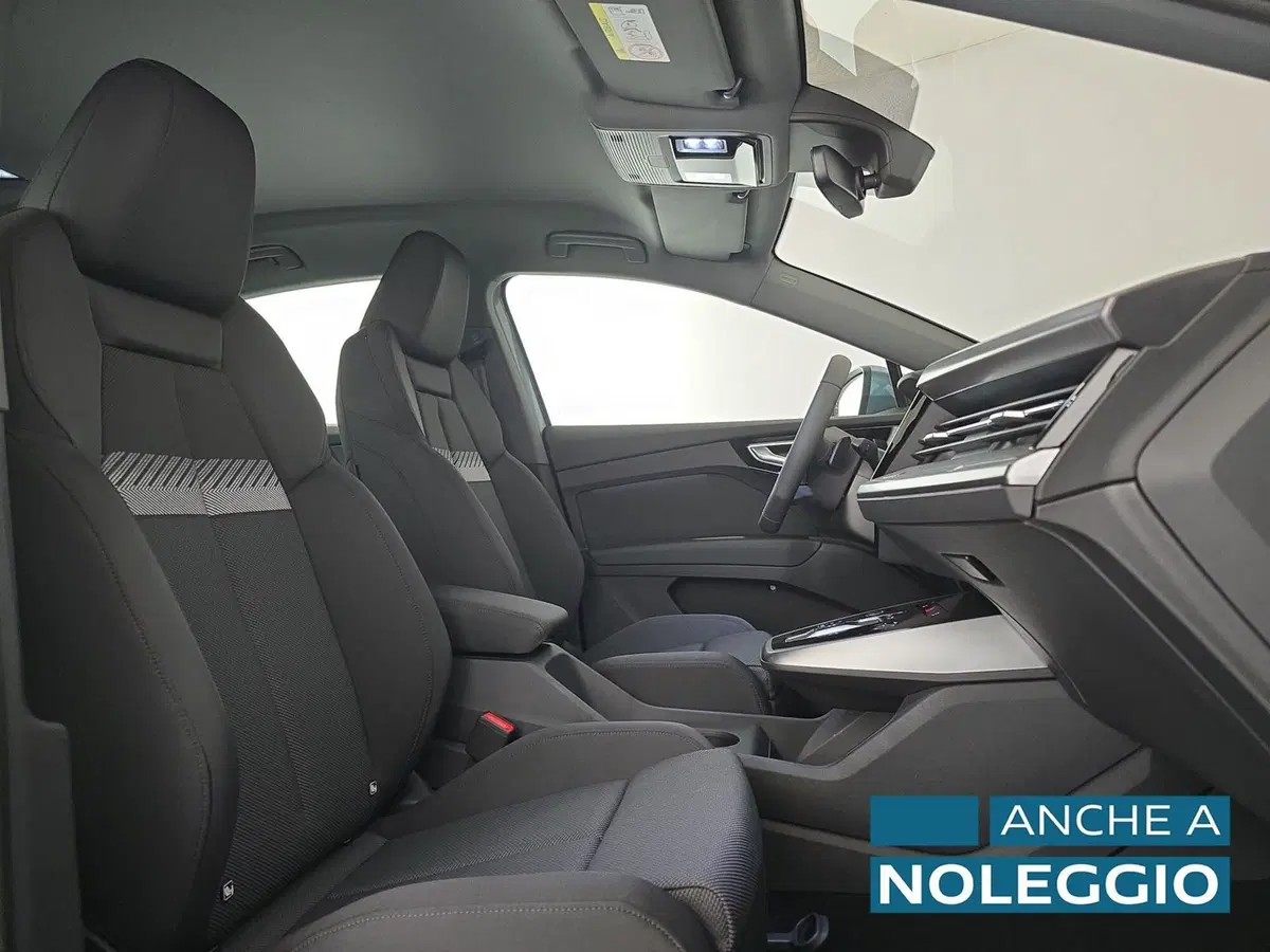 Audi Q4 Sportback usata a Alessandria (14)