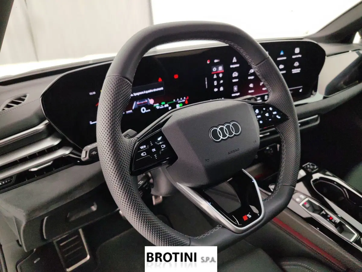 Audi A5 Avant nuova a Massa-Carrara (18)