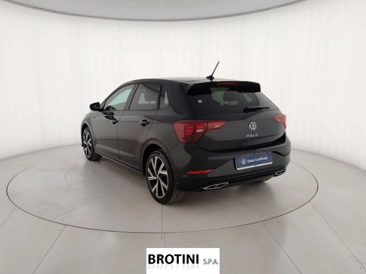Volkswagen Polo usata a Massa-Carrara (2)