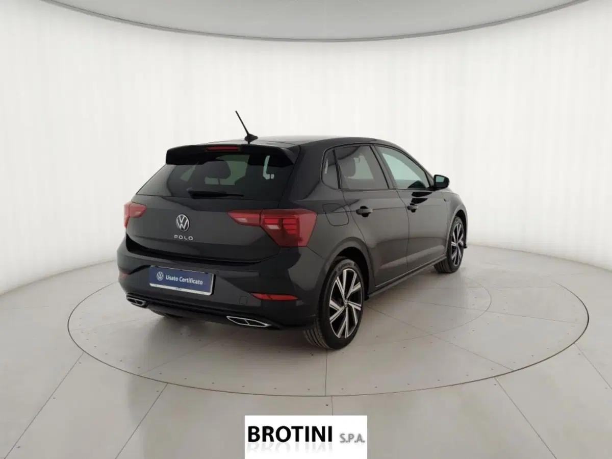 Volkswagen Polo usata a Massa-Carrara (3)