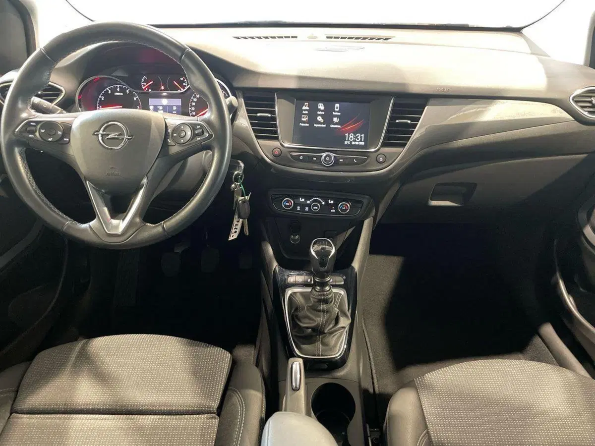 Opel Crossland usata a Salerno (11)