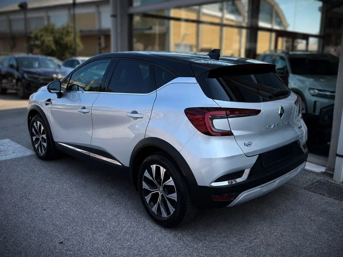 Renault Captur usata a Rimini (4)