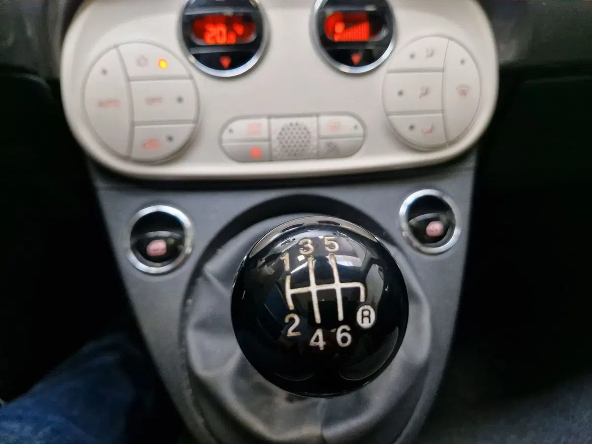 Fiat 500 usata a Varese (12)